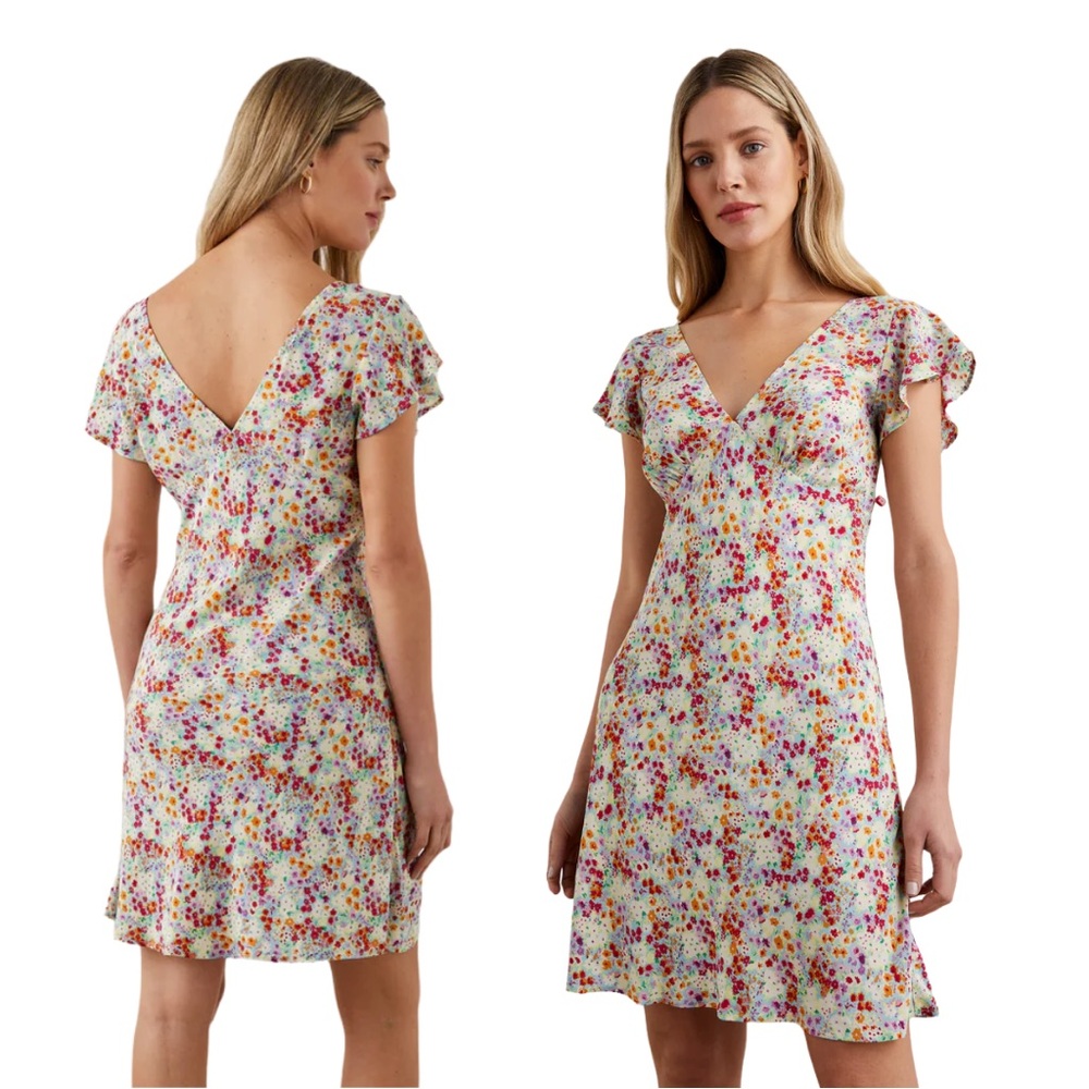 RAILS GiGi Floral Dress Size S Flutter Sleeves Plunging V-Neckline Flowy Skirf